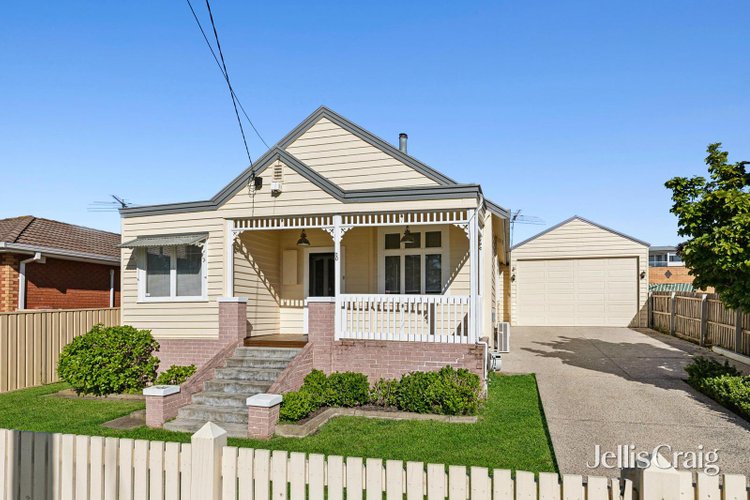 20 Calvert Street Hamlyn Heights 3215