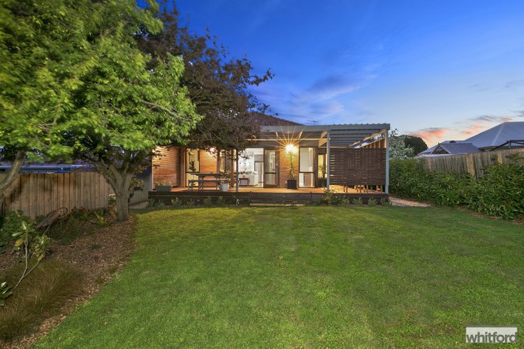 20 Clonard Avenue, Geelong West