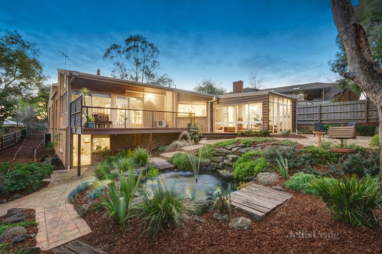 20 Dandallo Drive Eltham 3095