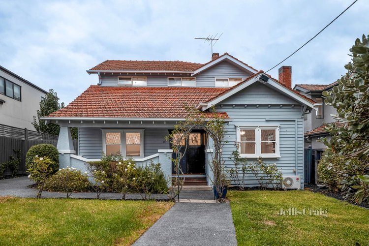 20 Dillon Grove Glen Iris 3146