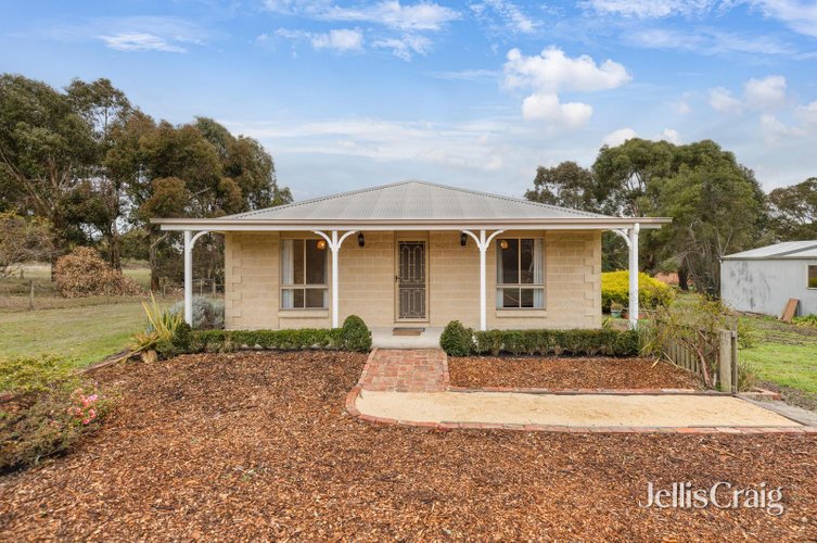 20 Elizabeth Street  Smythesdale 3351