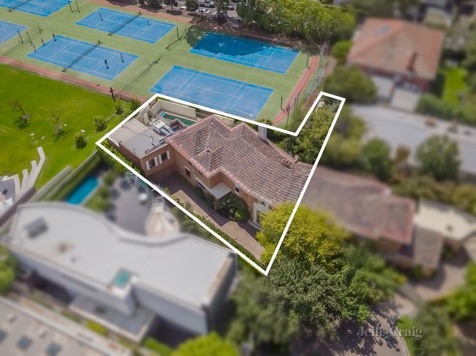 20 Fairlie Court South Yarra 3141