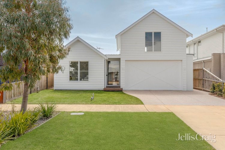 20 Ironbark Street Point Lonsdale 3225