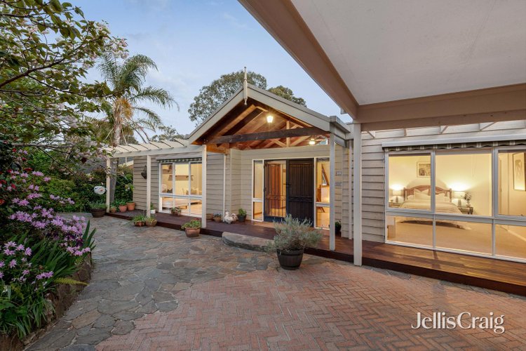 20 Lorraine Avenue Warrandyte 3113