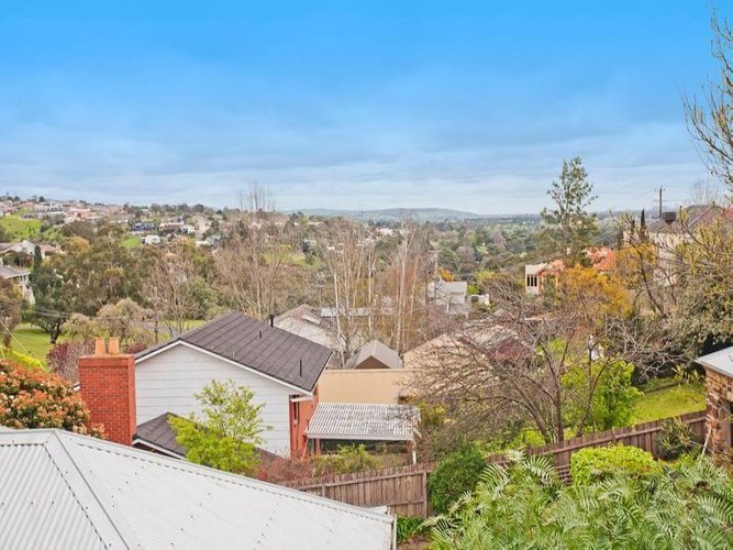 20 Queens Park Road, Newtown