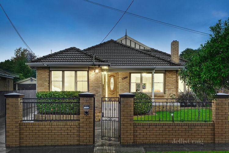 20 Vanbrook Street Forest Hill 3131