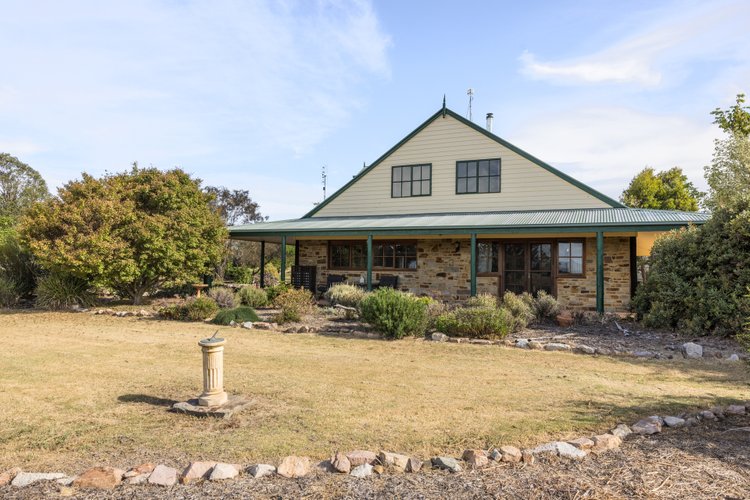 20 Walkers Road, Lindenow South