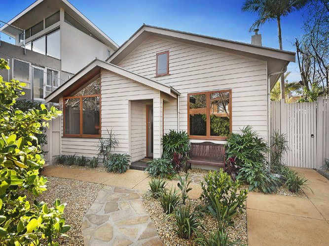 20 Wave Street Elwood 3184