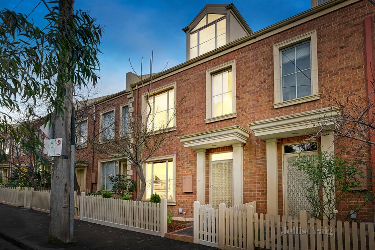 201 Roseneath Street Clifton Hill 3068