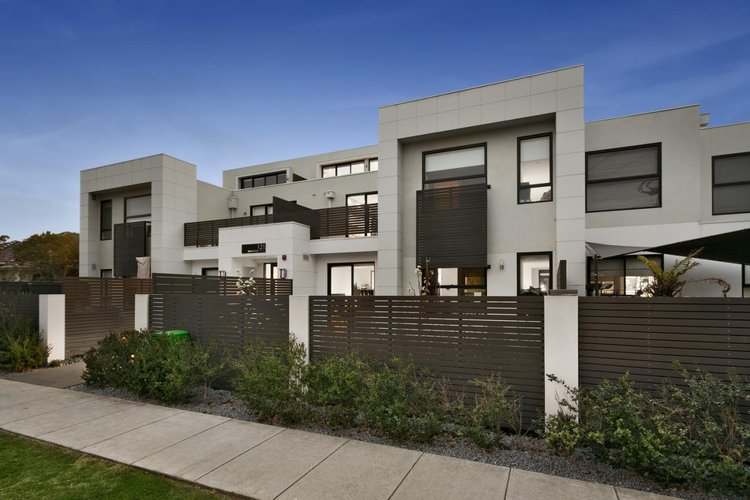 201/121 Murrumbeena Road Murrumbeena 3163