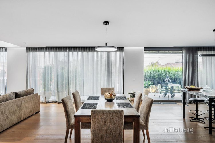 201 177 Auburn Road Hawthorn 3122