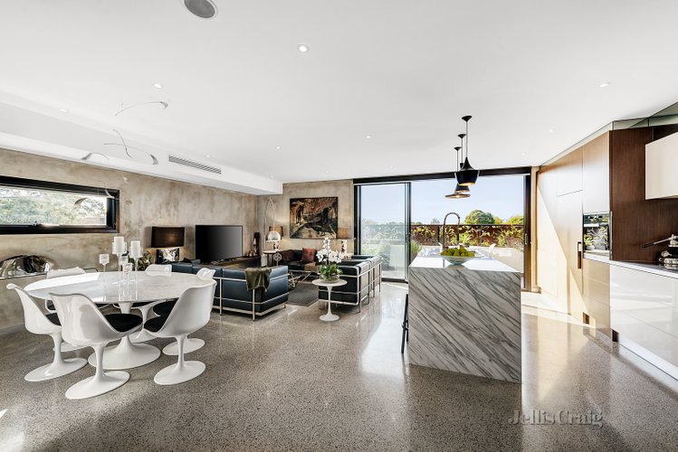 201/73 Blackwood Street Carnegie 3163