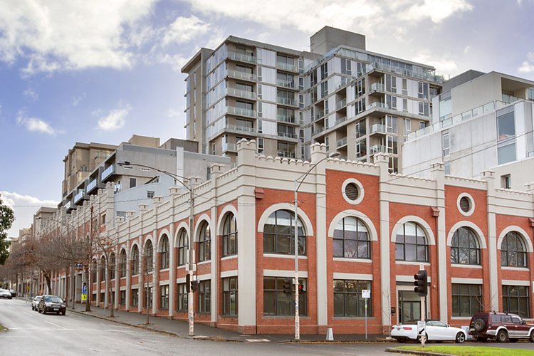 201W/158 Albert Street East Melbourne 3002