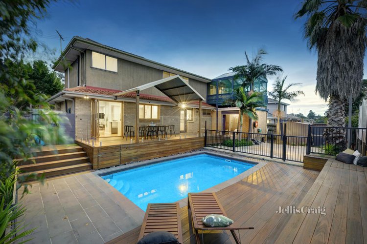 202 Hickling Avenue Greensborough 3088