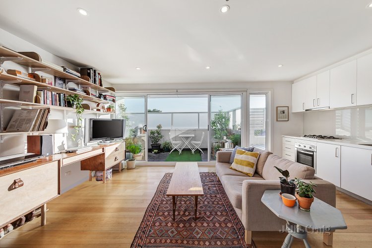 202/10 Charles Street Brunswick 3056