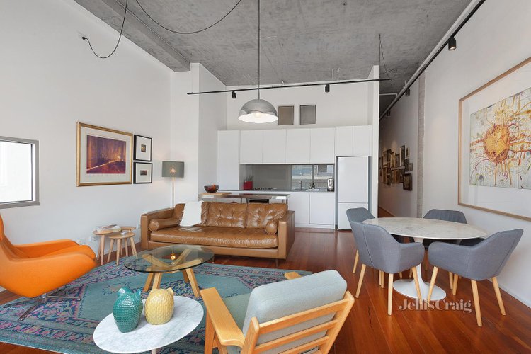 202 12 Anchor Place Prahran 3181