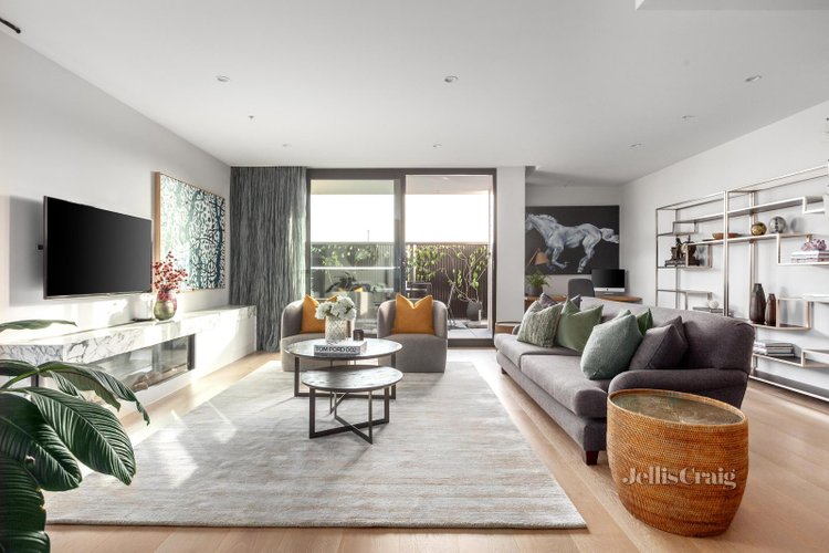 202 171 Wattletree Road Malvern 3144