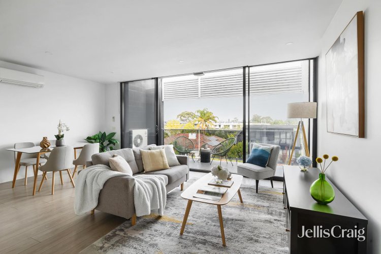 202 193 McKinnon Road Mckinnon 3204