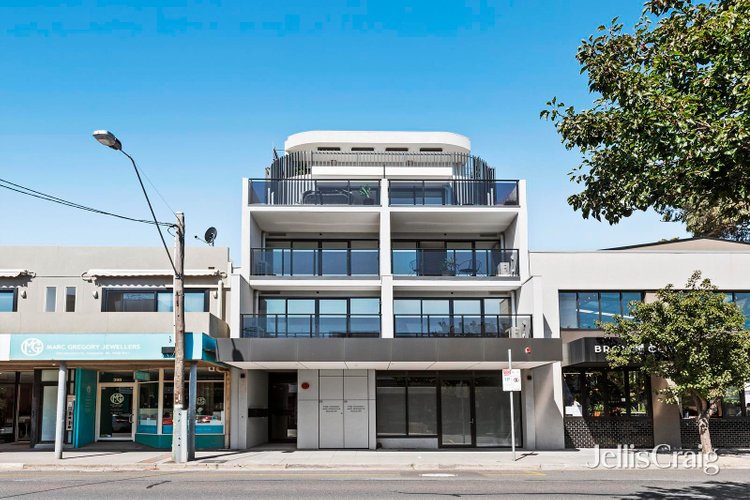 202 386 - 388 Hampton Street Hampton 3188