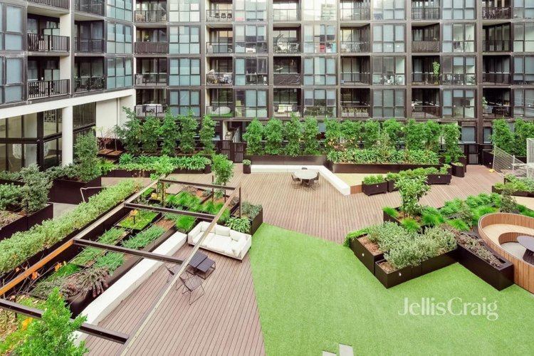 202/56 Myrtle Street Ivanhoe 3079