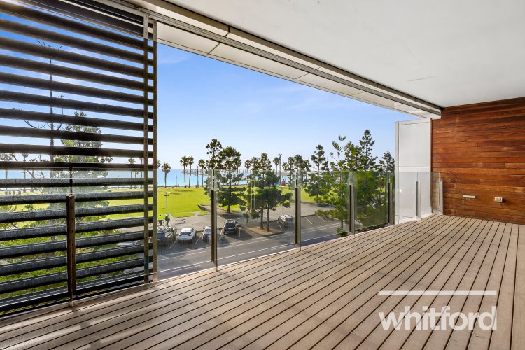 202/6-8 Eastern Beach Road, Geelong