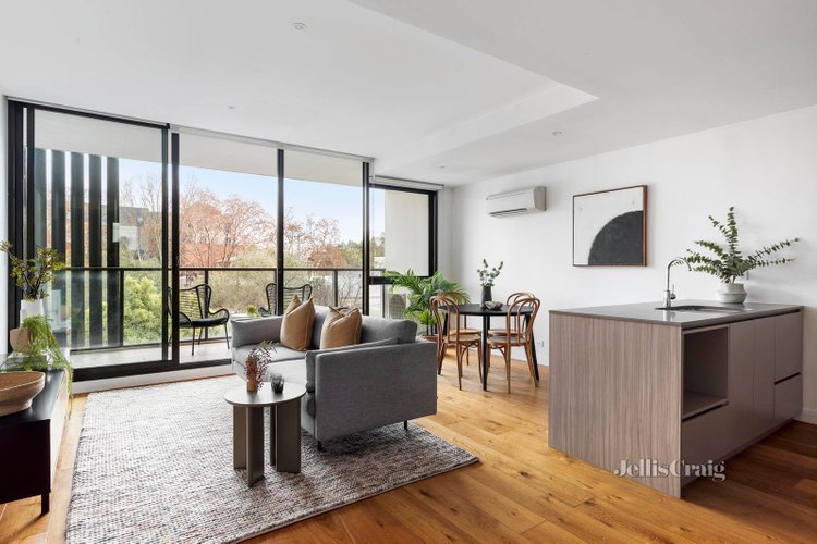 202 62-64 Station Street Fairfield 3078