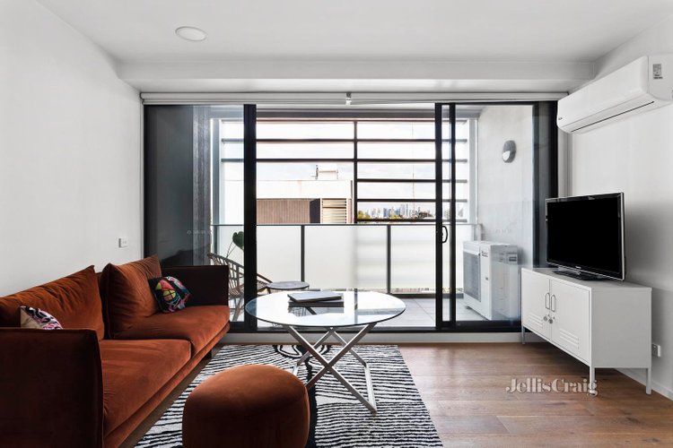 202 68 Gadd Street Northcote 3070