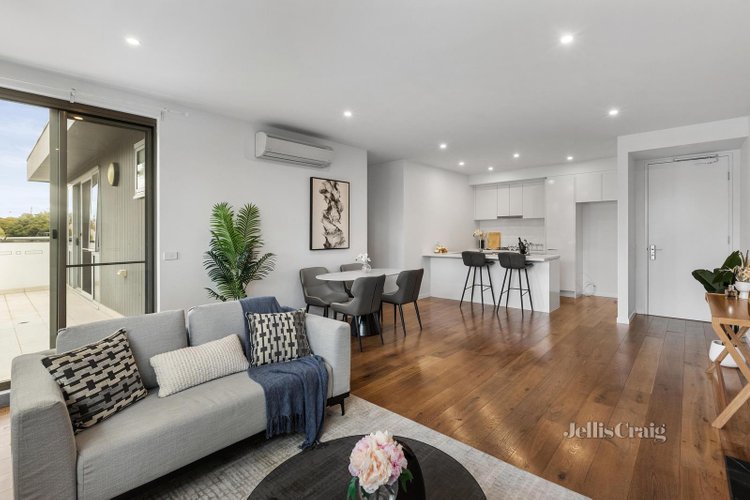 203 32 Adrian Street Chadstone 3148