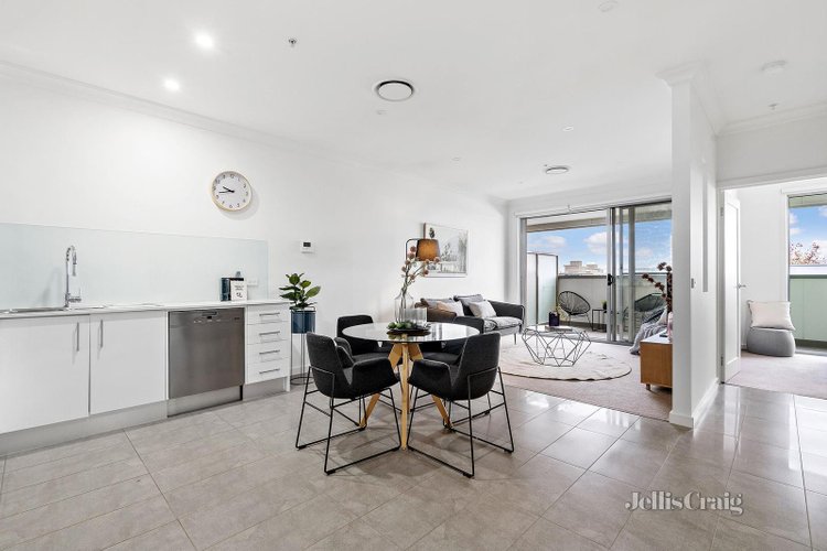 203 619 Canterbury Road Surrey Hills 3127