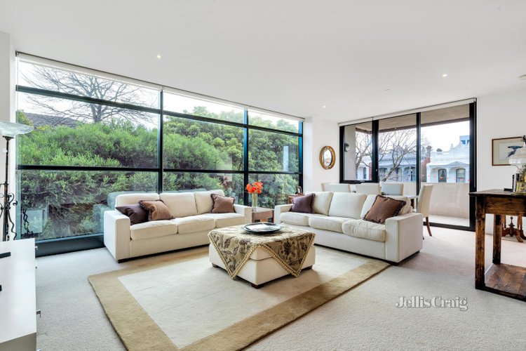 204 1 Powlett Street East Melbourne 3002