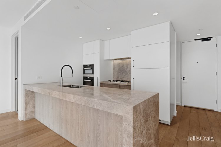 204/77 Hawthorn Road Caulfield North 3161