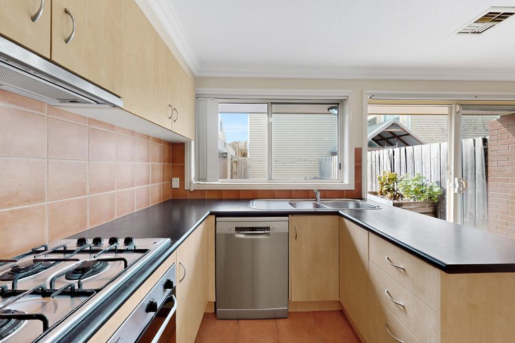 205 Stockmans Way  Kensington 3031