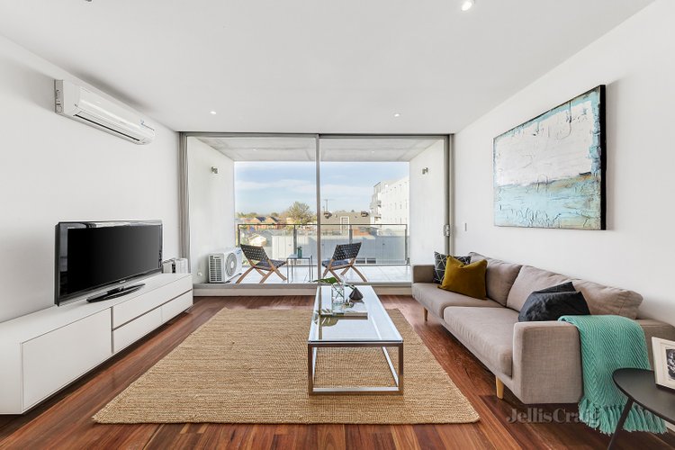 206/126 Chapel Street St Kilda 3182
