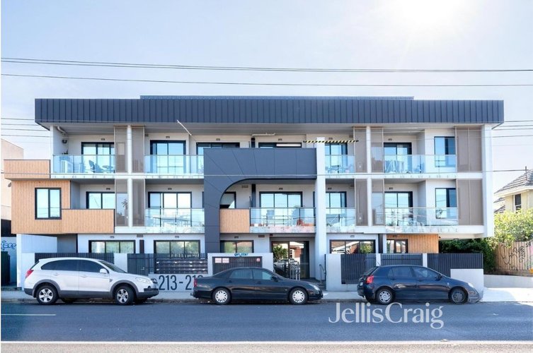 206/213-219 Brunswick Road Brunswick 3056