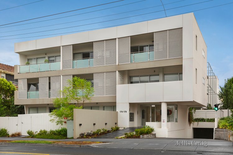 207/174 Riversdale Road Hawthorn 3122