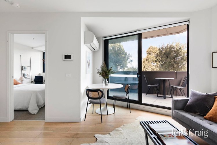 207 245 Queens Parade Fitzroy North 3068