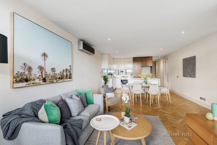 207/6 Lisson Grove Hawthorn 3122