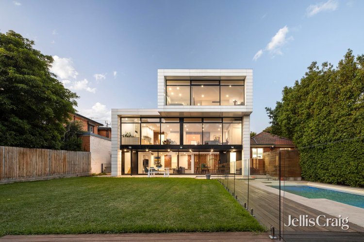 208 Clarke Street Northcote 3070