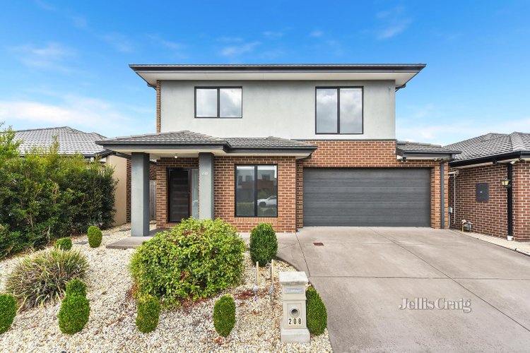 208 Duff Street Cranbourne West 3977