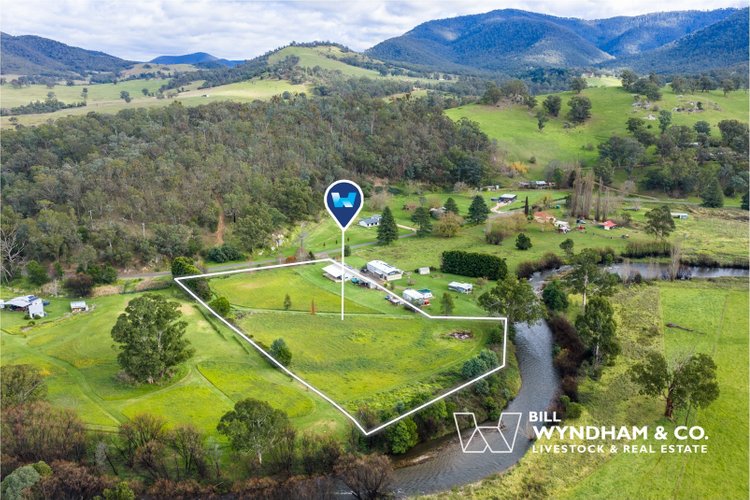 208 Lind Avenue, Dargo