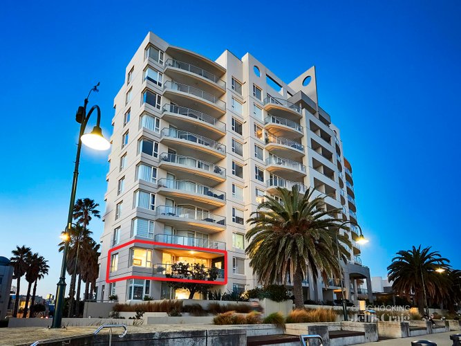 208 107 Beach Street Port Melbourne 3207