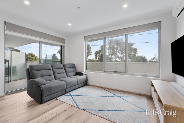 208 16 Dalgety Street Oakleigh 3166