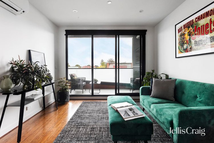 208 18 Gilbert Road Preston 3072