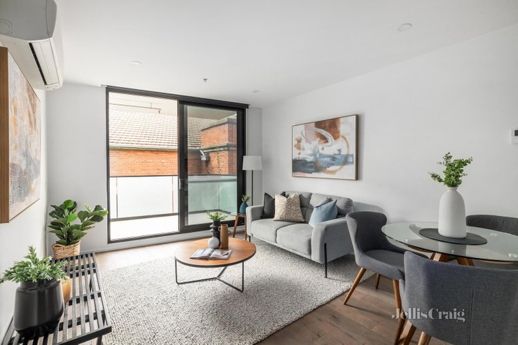 208 80 Lynch Street Hawthorn 3122