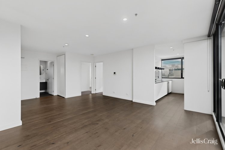 208/82 Bulla Road  Strathmore 3041