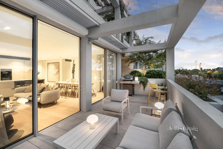 208 835 High Street Armadale 3143