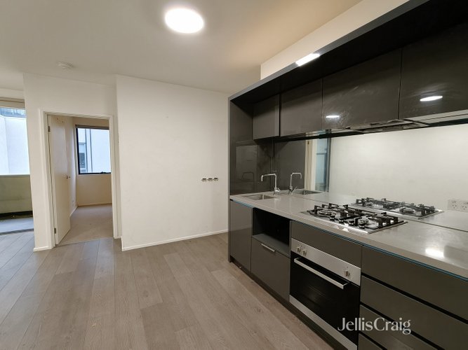 208/92 Cade Way Parkville 3052