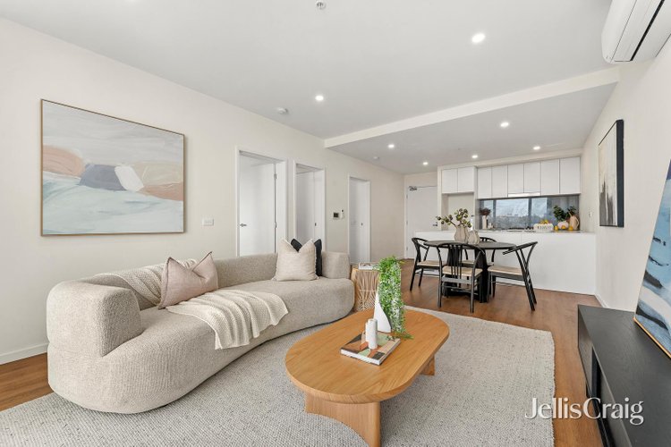 209 2 Bailey Crescent Oak Park 3046