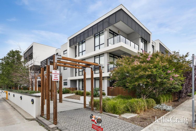 209C 23 Cumberland Road Pascoe Vale South 3044