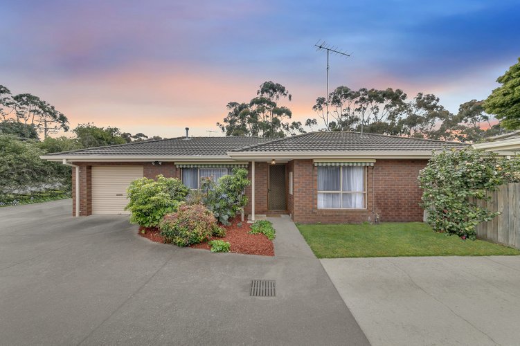 2 1-3 Rennie Street Lara 3212